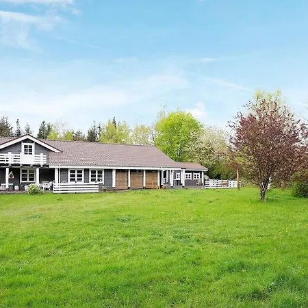 Prázdninový dům Holiday Home Ronde XXI *